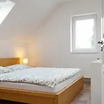 Symbiola House Villa *