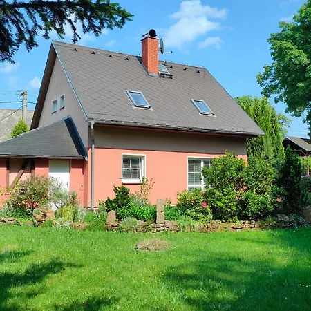 Vila Symbiola House