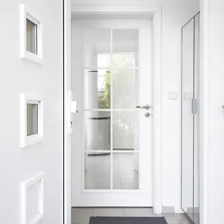 Symbiola House Villa Arnoltice u Decina