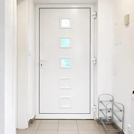 Symbiola House * Arnoltice u Decina