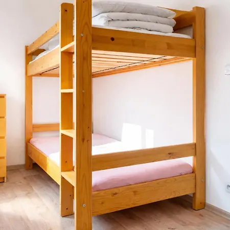 Symbiola House * Arnoltice u Decina