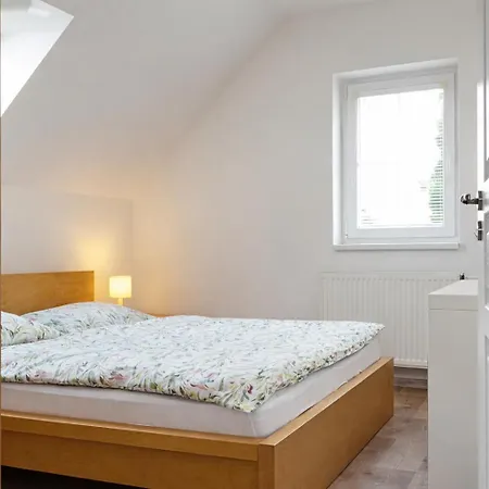 Symbiola House Villa *