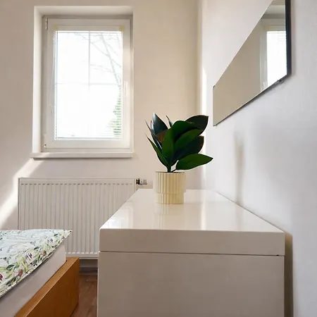 Villa Symbiola House Arnoltice u Decina