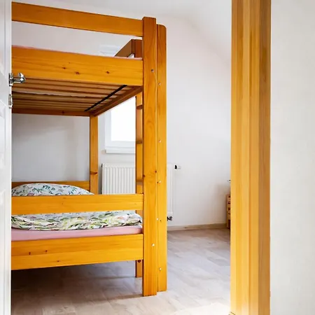 Symbiola House * Arnoltice u Decina