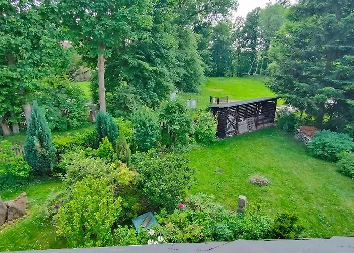 Symbiola House Villa