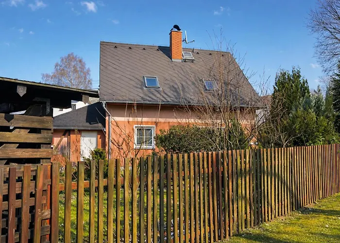 Symbiola House Villa Arnoltice u Decina